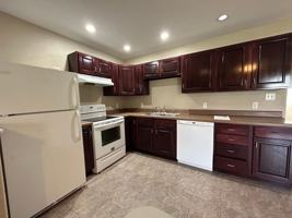 featured image of 319 N Saunders St