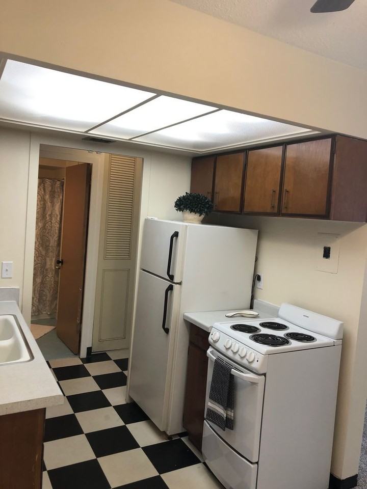 Lake Summit - Photo 3 of 50