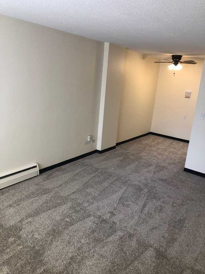 Lake Summit - Photo 6 of 50