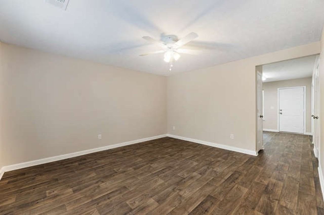 Georgia Place Townhomes - Photo 3 of 17