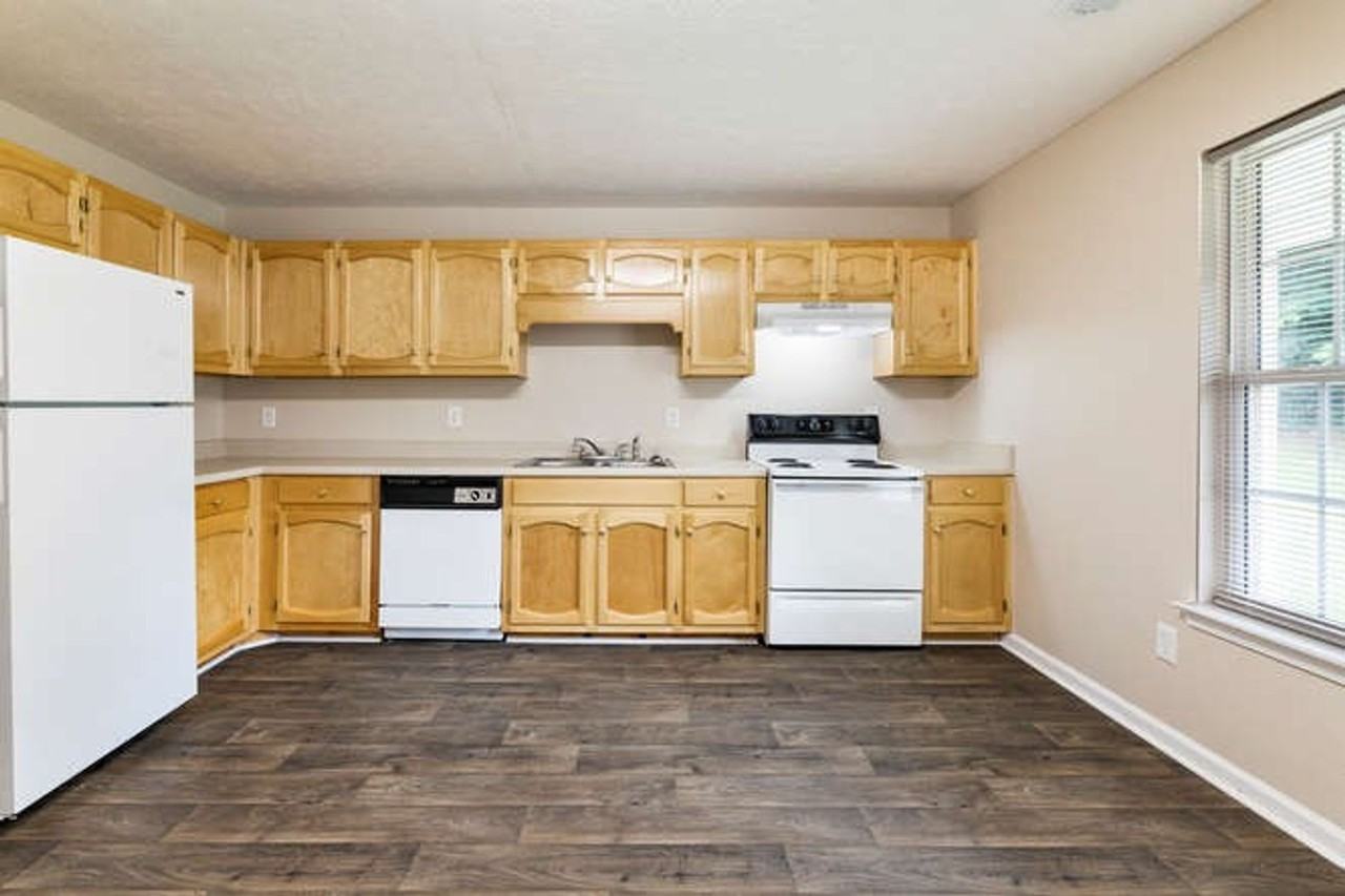 Georgia Place Townhomes - Photo 6 of 17