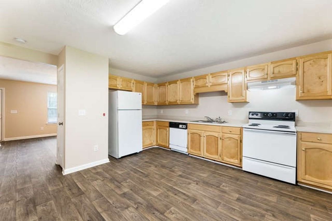 Georgia Place Townhomes - Photo 7 of 17