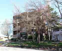 Oread Apartments - Photo 1 of 1