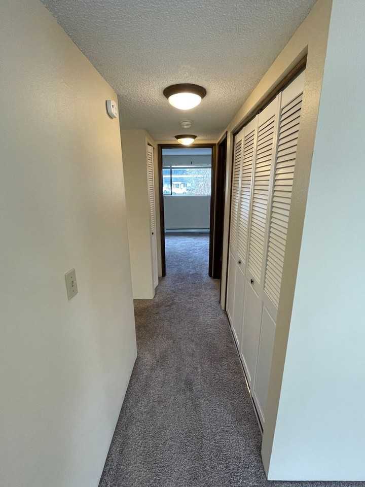 Bay Breeze - Photo 5 of 9