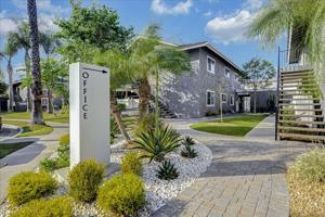 featured image of 2631 W Felicidad Cir