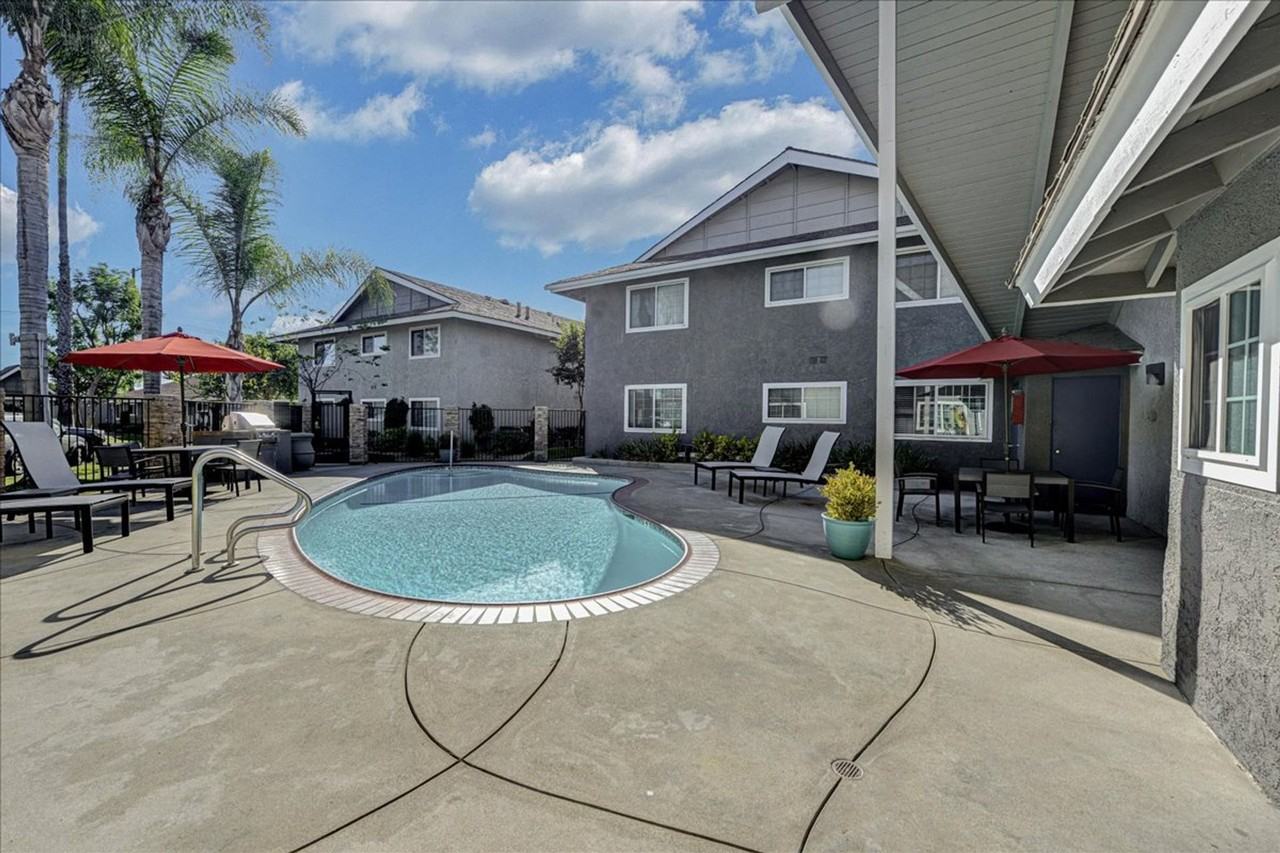 The Evergreens Apartment Homes - Photo 3 of 38