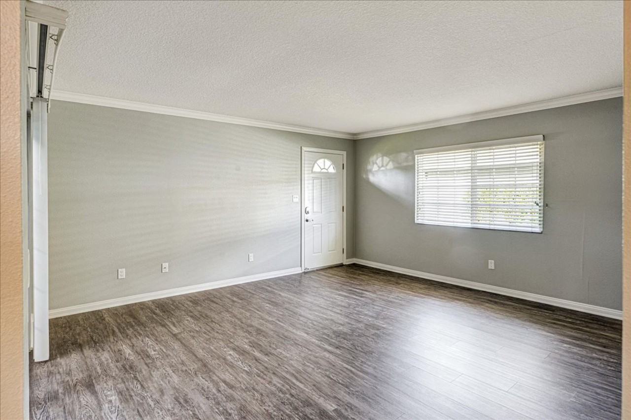 The Evergreens Apartment Homes - Photo 6 of 38