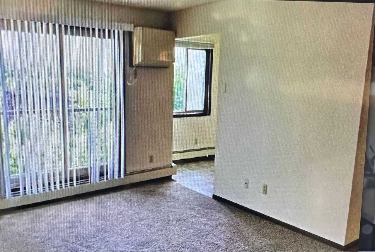 Majestic View Apartments - Photo 3 of 5