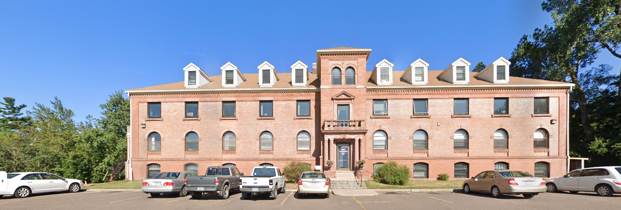 Torrance Hall Apartments - Photo 2 of 3