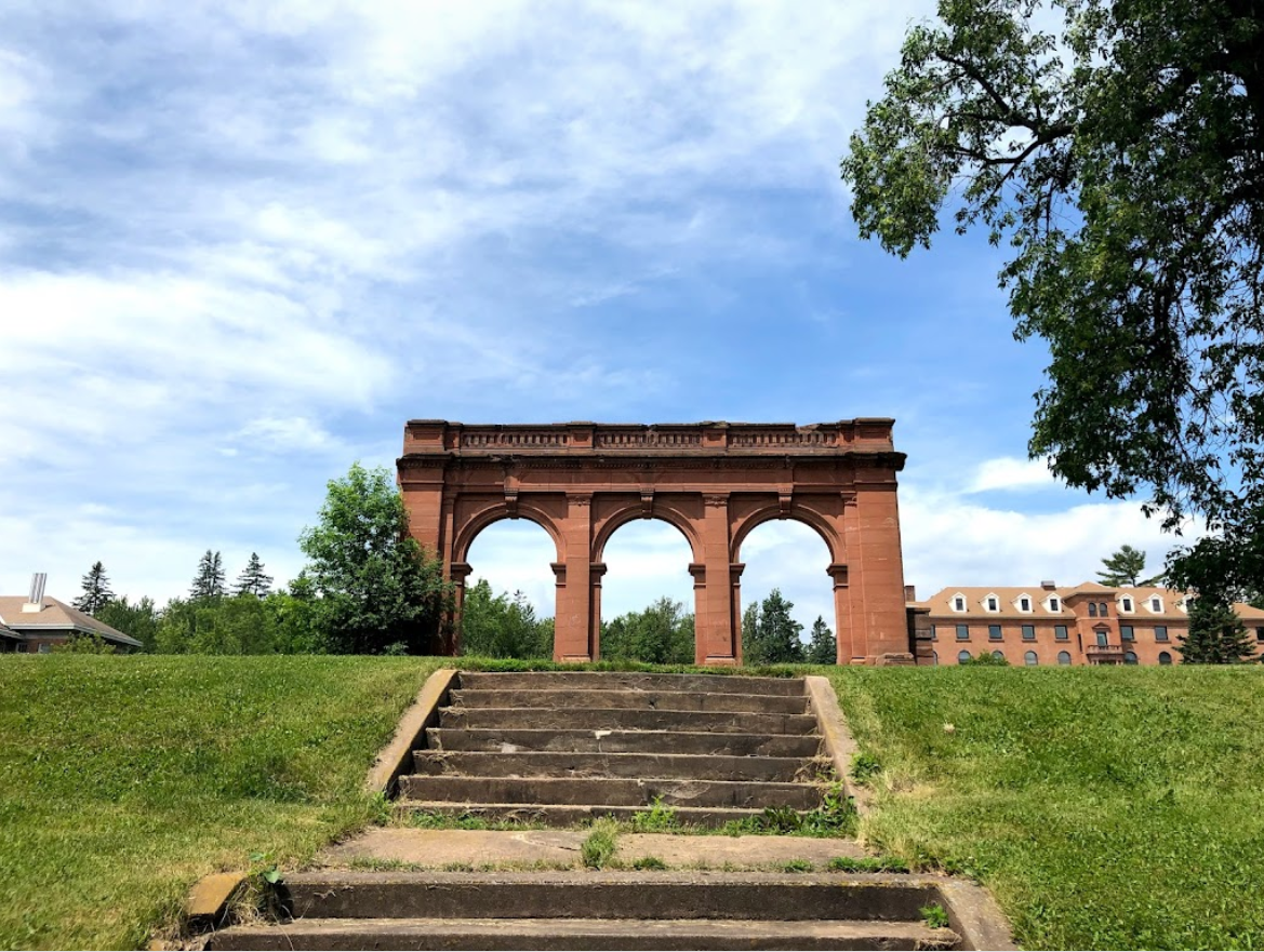 Torrance Hall Apartments - Photo 3 of 3