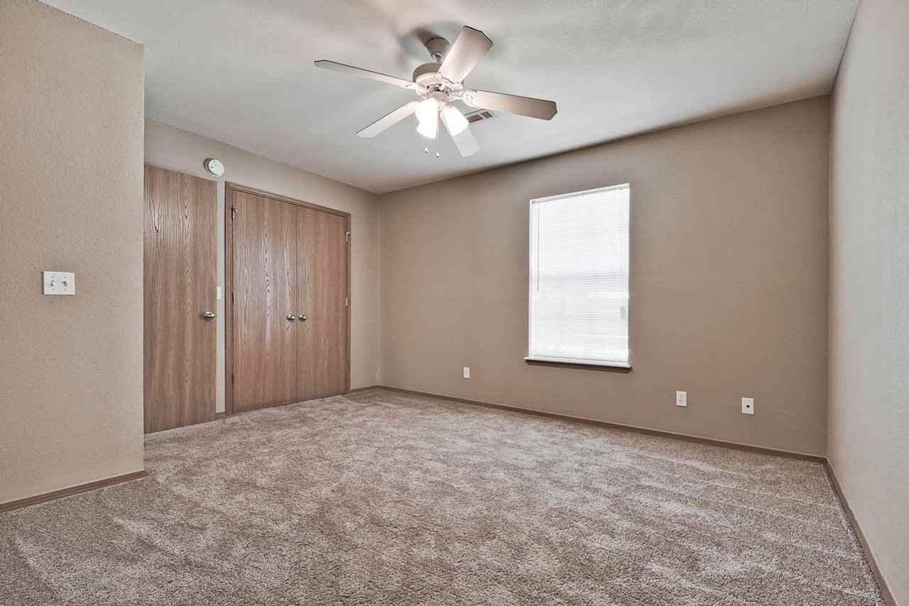 Meadowview - East 6 units EF - Photo 6 of 13