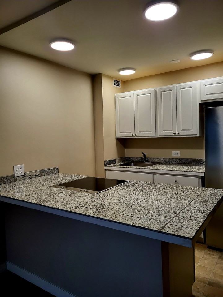 Capitol Terrace Apartments - Photo 4 of 30