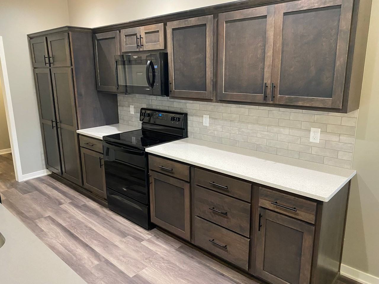 3548 R St Townhome - Photo 4 of 31