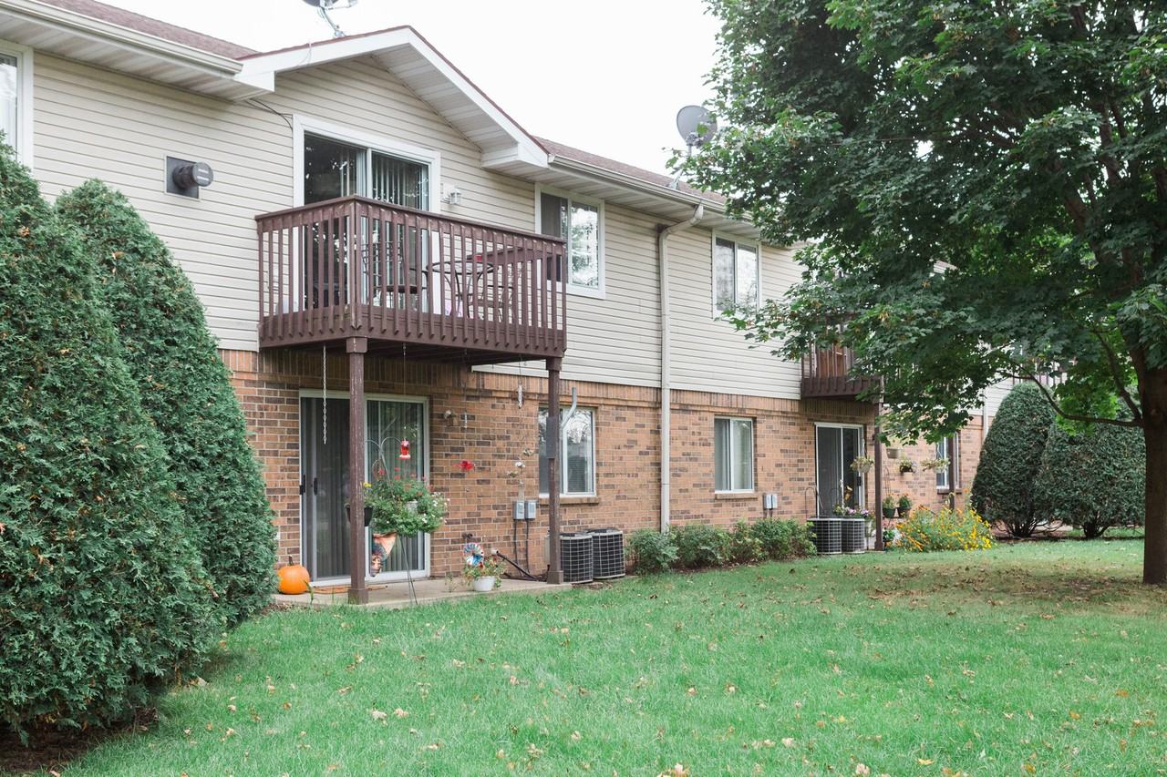 Kennedy Apartments 1 - Photo 2 of 8