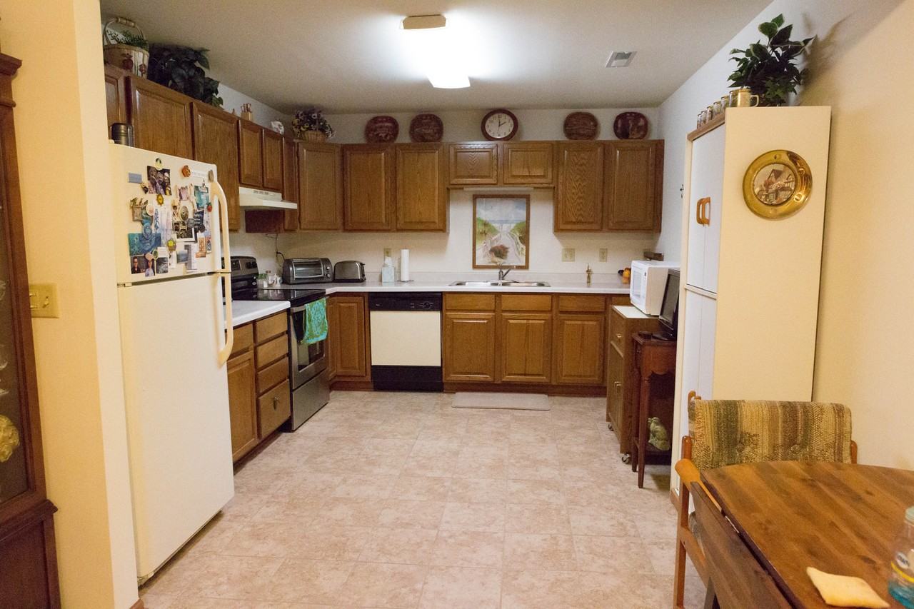 Kennedy Apartments 1 - Photo 4 of 8