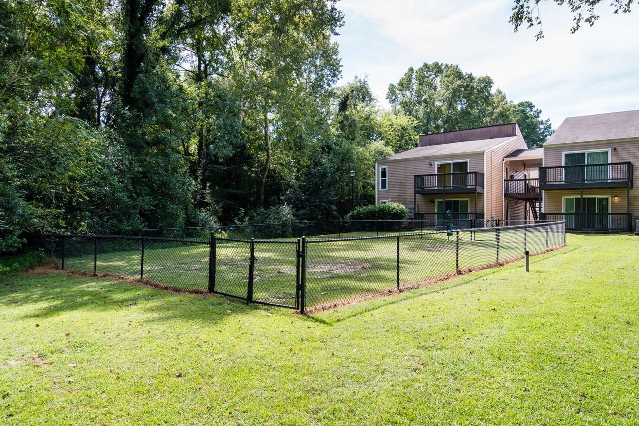 Rosewood Gardens - Photo 4 of 50