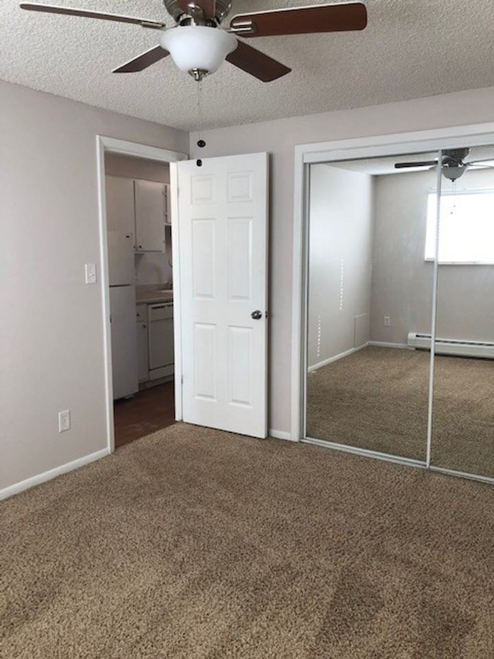 Lisa Rae Apartments - Photo 6 of 13