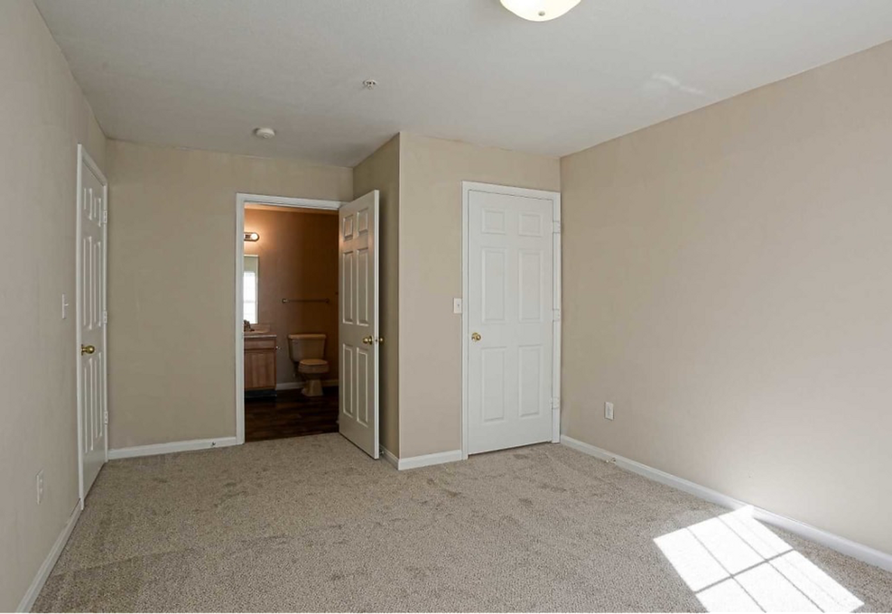 Stonebridge Apartments - Photo 3 of 12