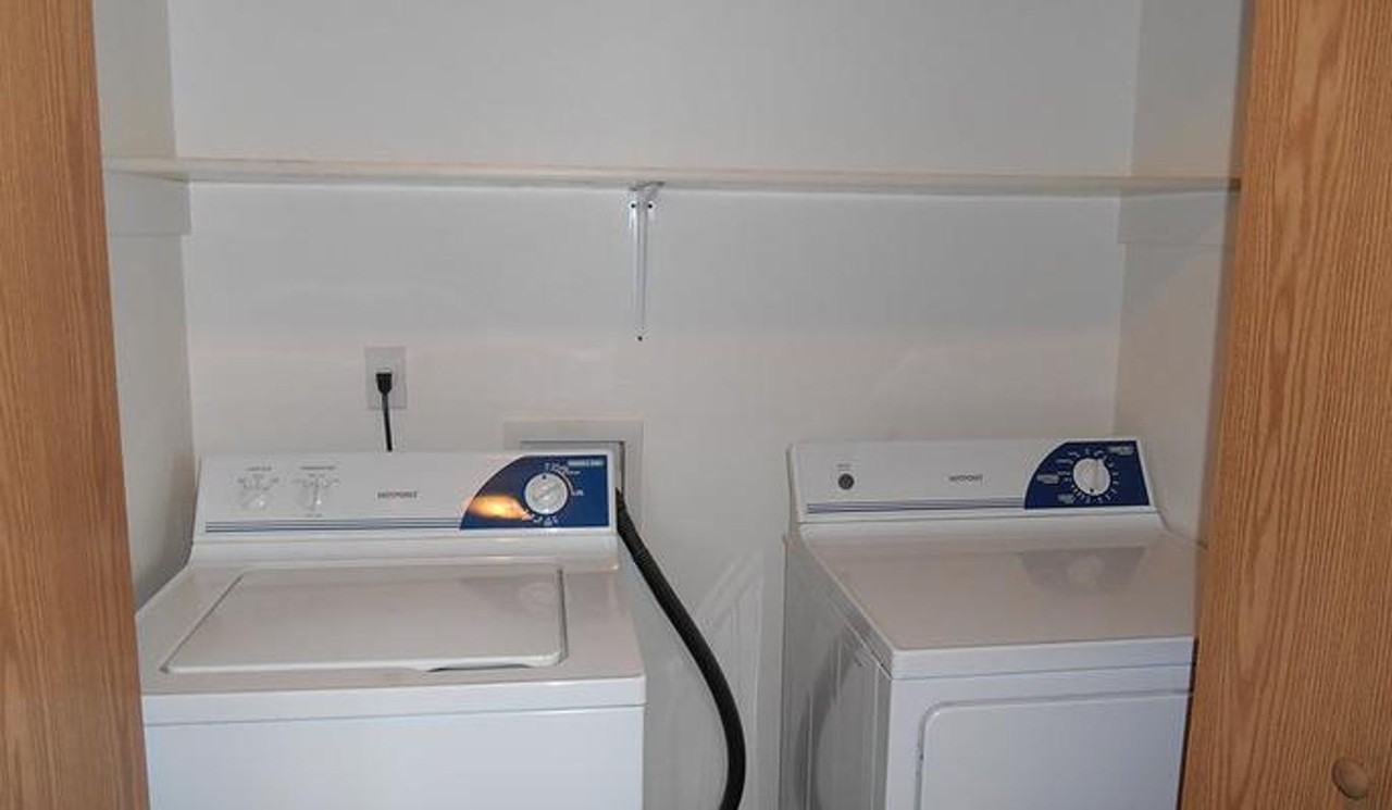 2395 Prairie Oak Dr #1D - Photo 5 of 6