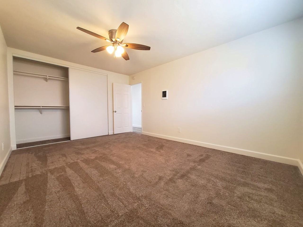 Mollison Villas - Photo 2 of 29