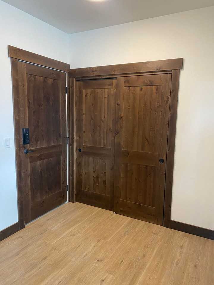 510 Nucleus Ave. - Photo 7 of 50