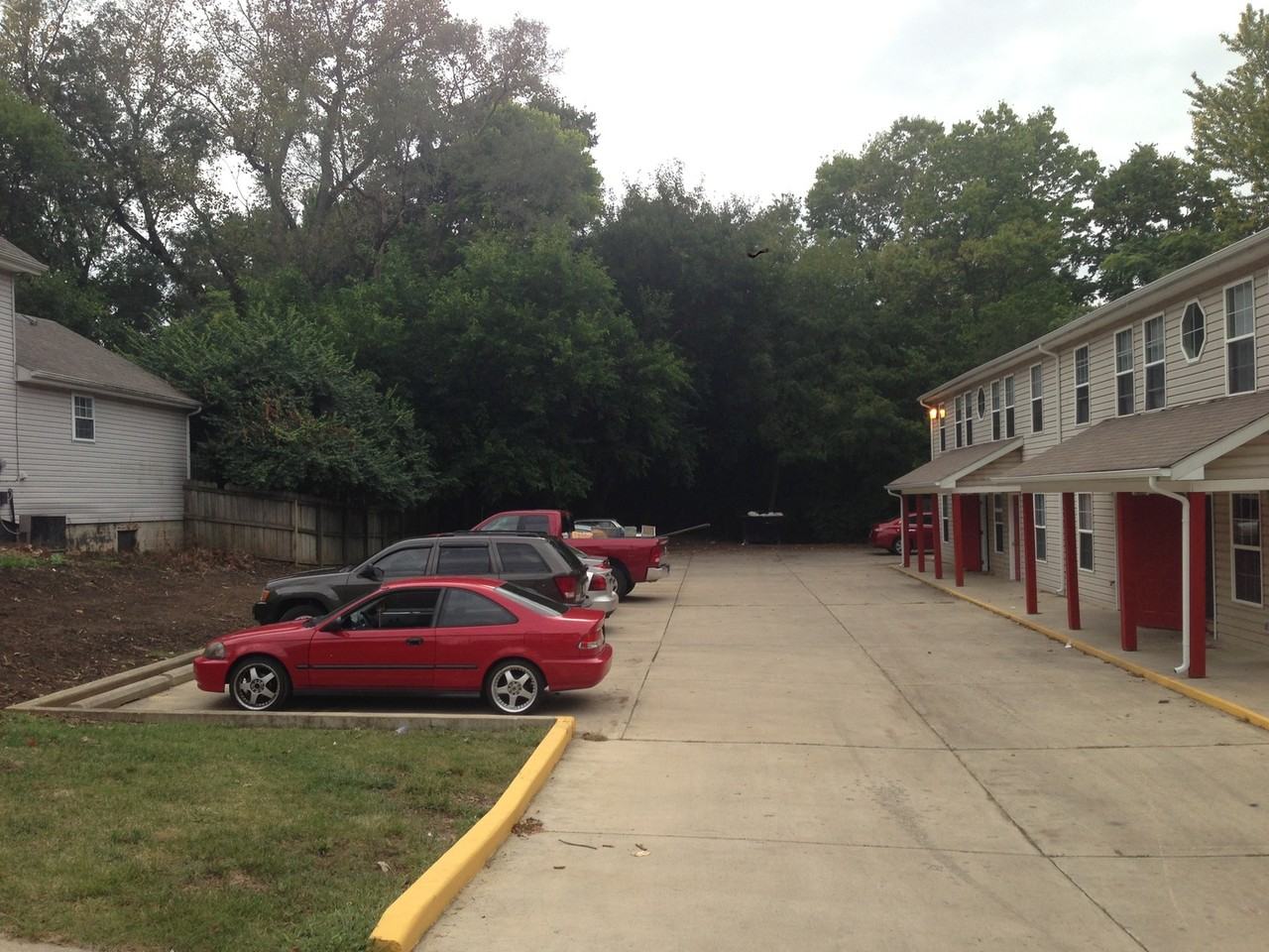 Infinity Apartments - Photo 3 of 10