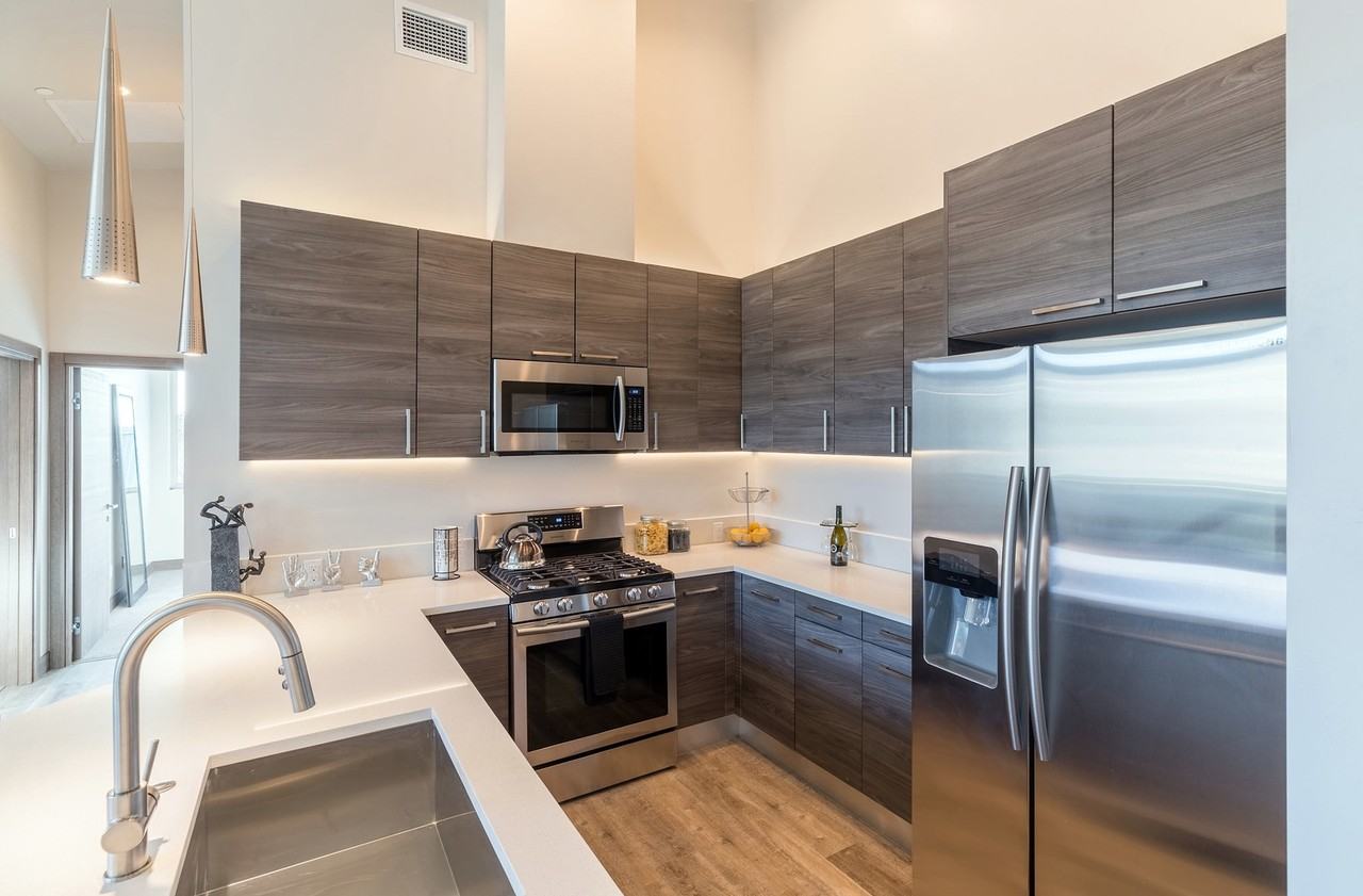 Chambers Lofts - Photo 4 of 31