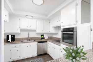 featured image of 5762 Ravenspur Dr