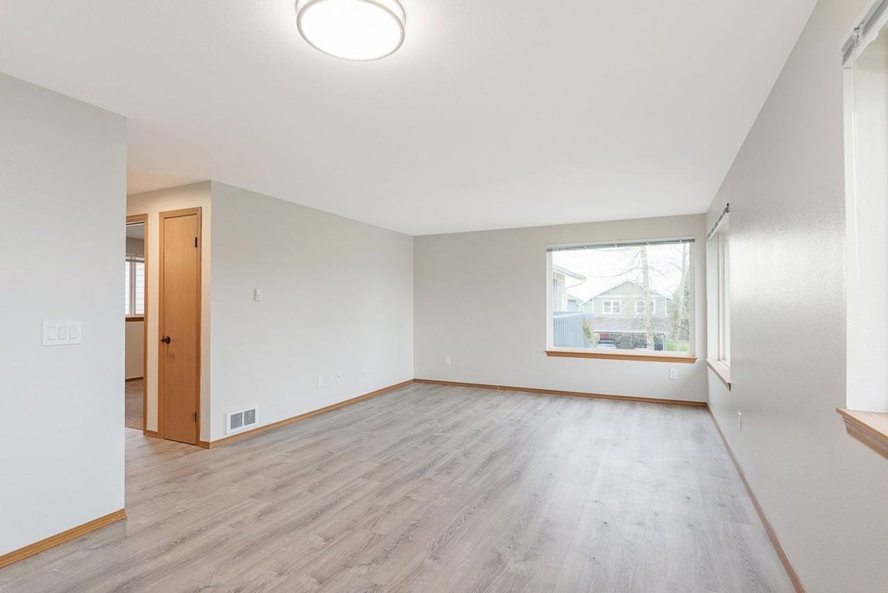 View Ridge Court - Photo 6 of 13