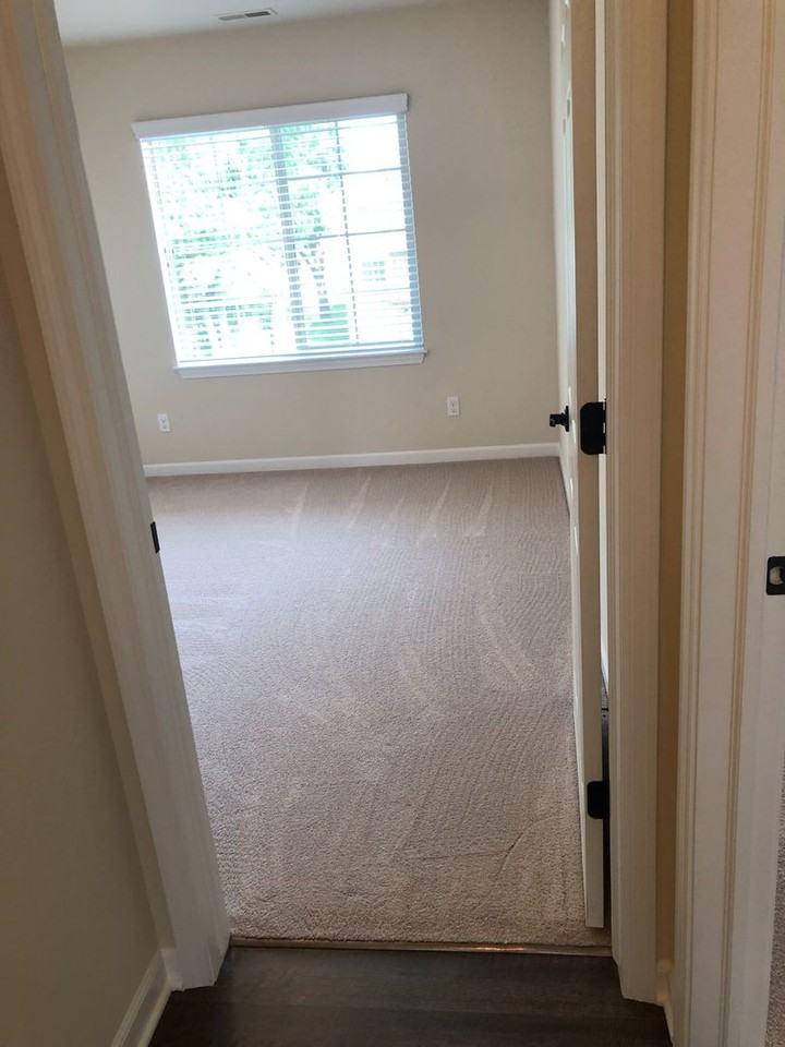 8252 Yorkshire Dr - Photo 7 of 13