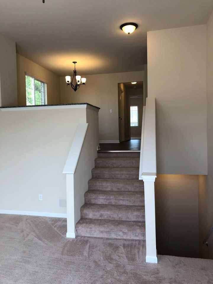 8246 Promenade Cir - Photo 4 of 12