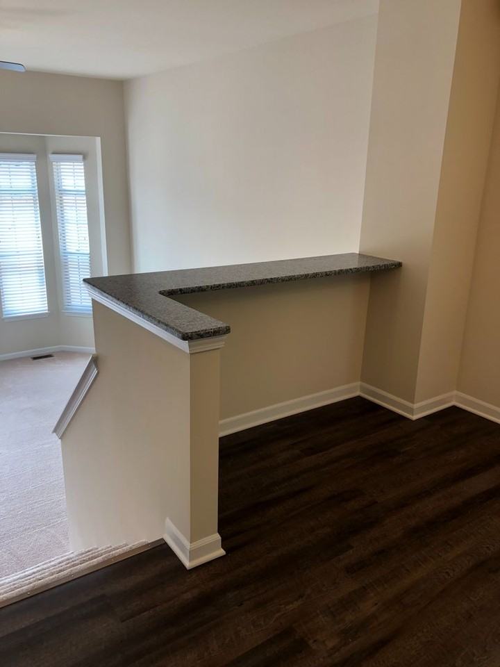8246 Promenade Cir - Photo 7 of 12