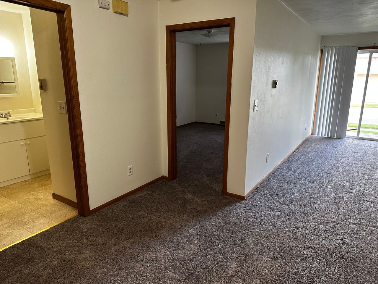 2025 W. Wall St. - Photo 4 of 16