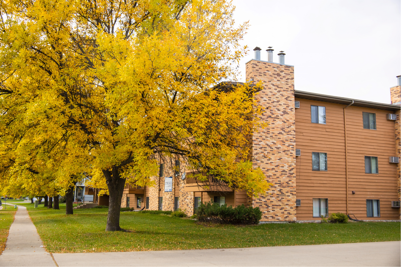 Autumn Chase Apartments - Photo 3 of 9