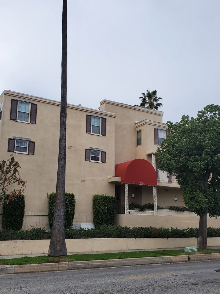 071 - Le Vieux Carre - Photo 2 of 3