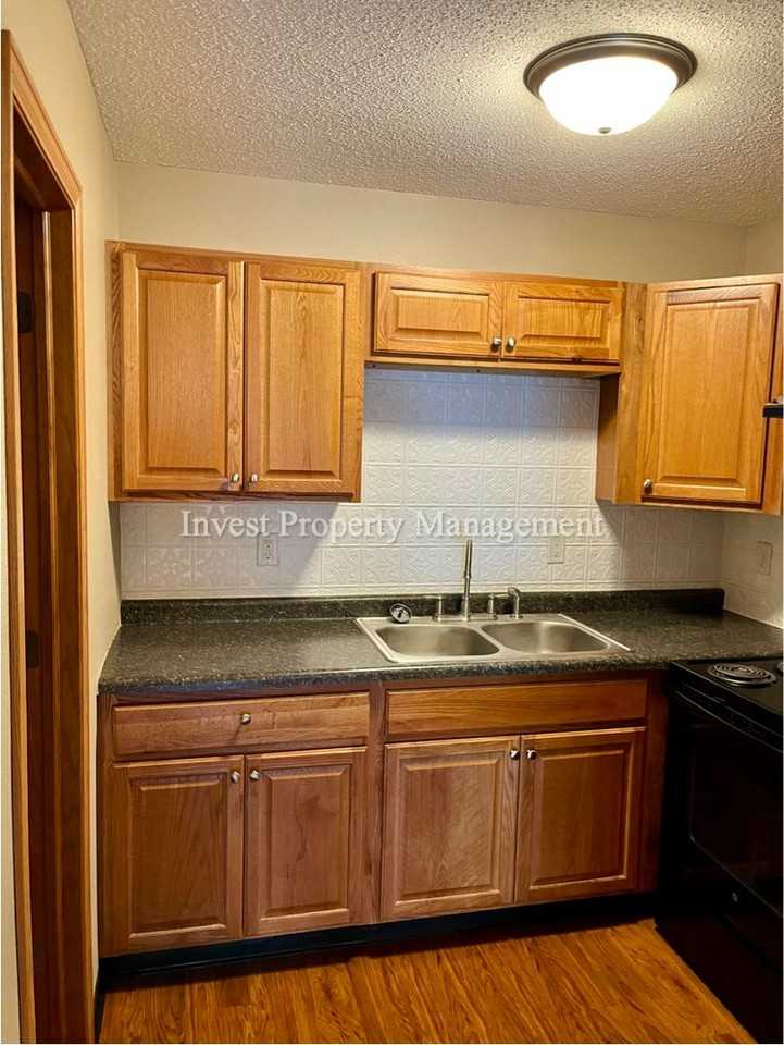 Rush City Country Apartments - Photo 5 of 17