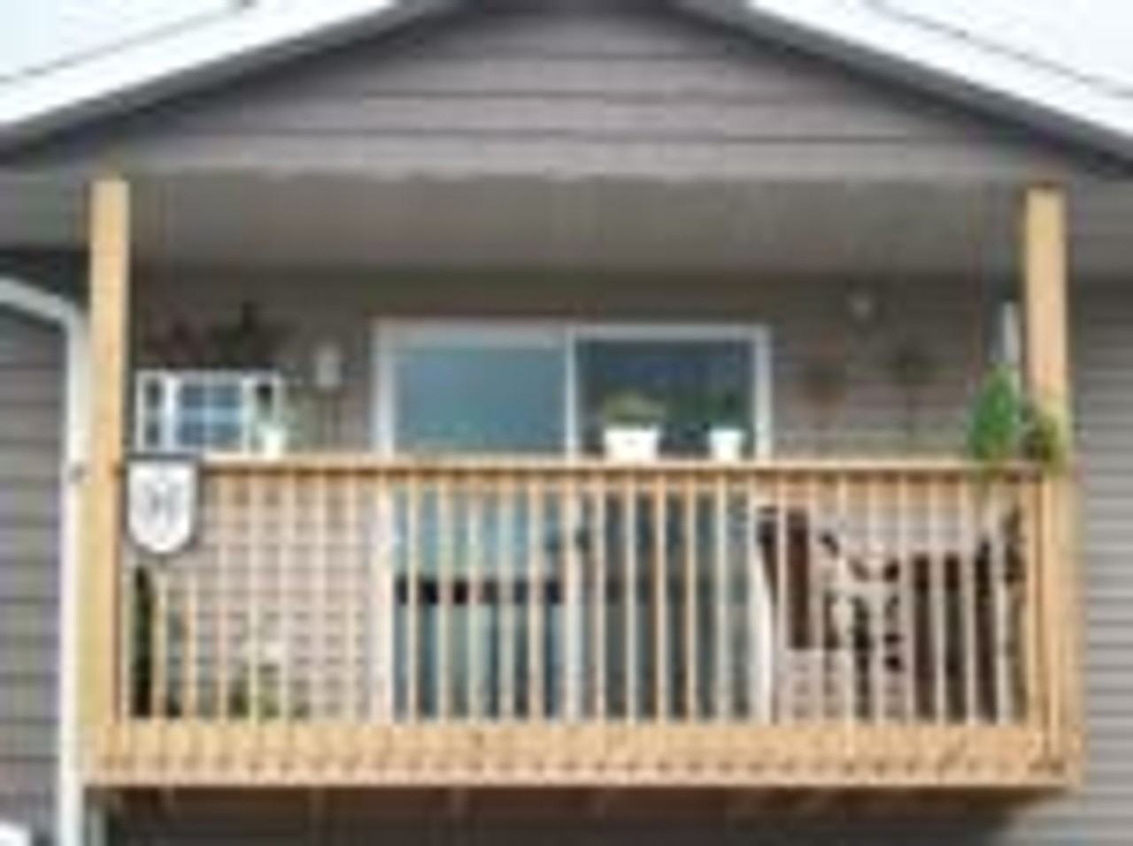 South Point Apartment - Photo 4 of 7