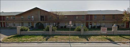 Spanish Arms Apartments - Photo 2 of 6