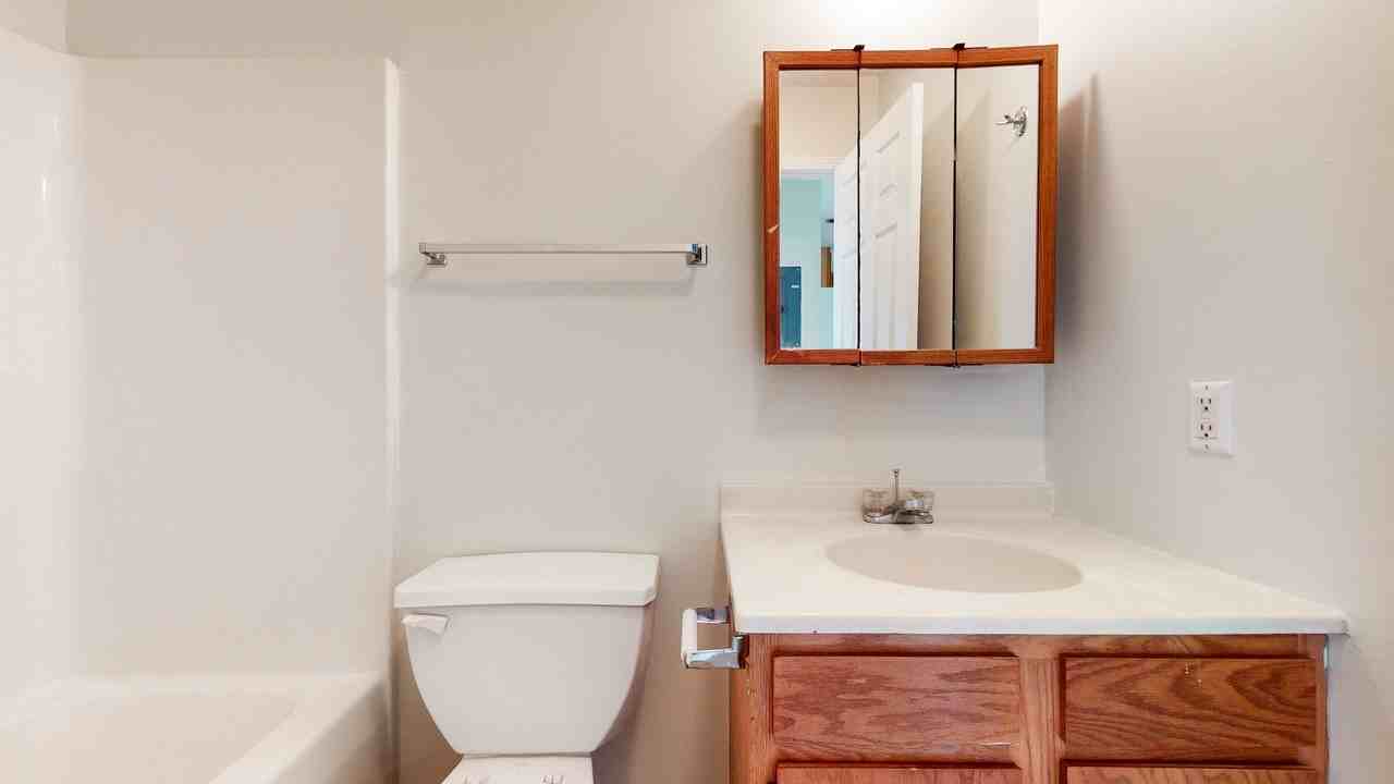 106 W Shelbourne - Photo 5 of 5