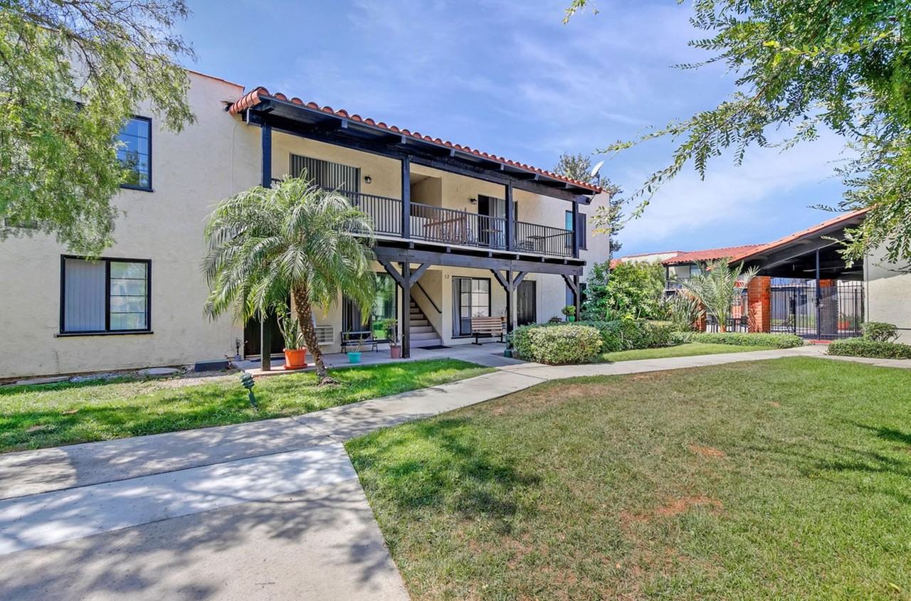 Mission Plaza Apartment Homes - Photo 7 of 39