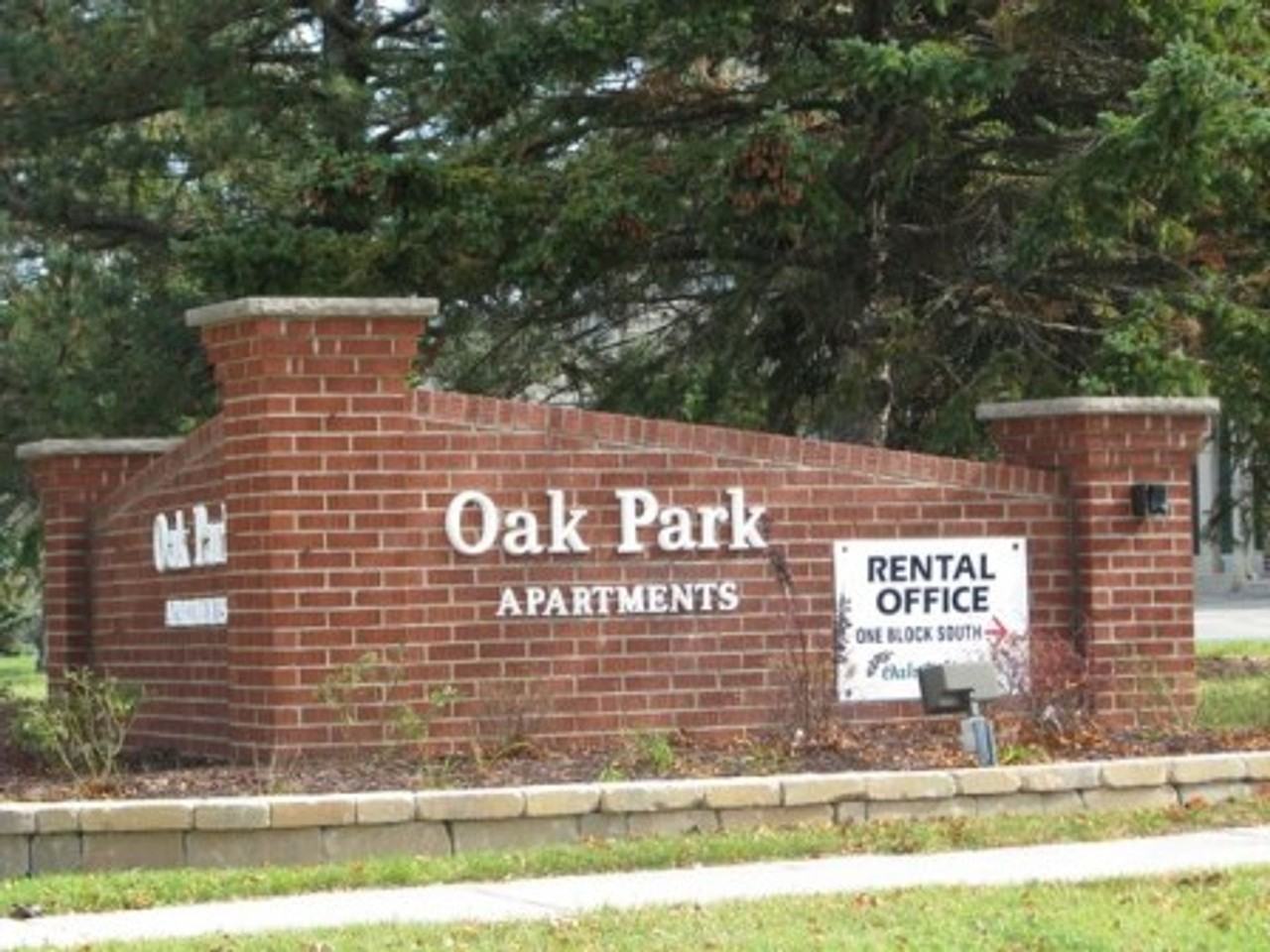 Oak Park Apartment Homes - Photo 4 of 15