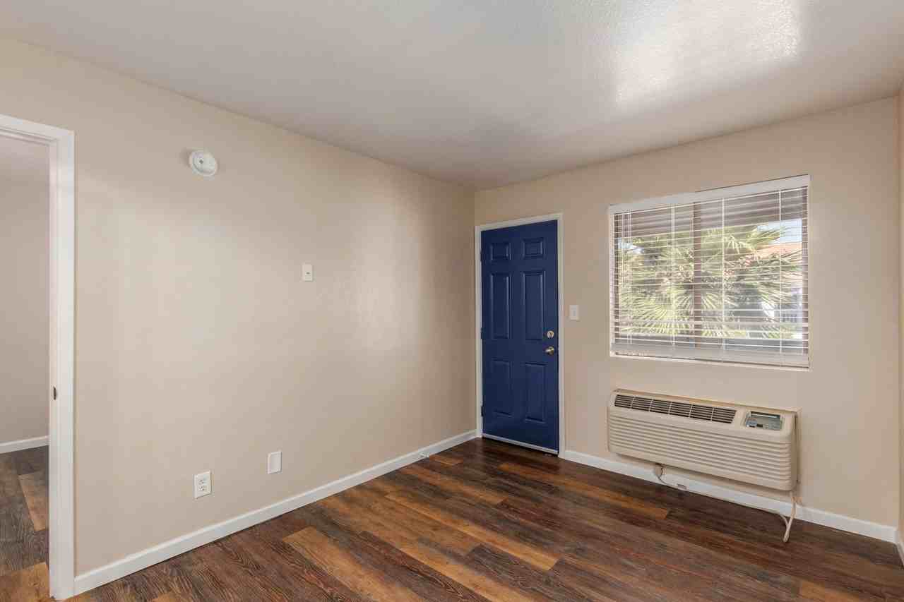 1410 S Country Club Dr. - Photo 4 of 50