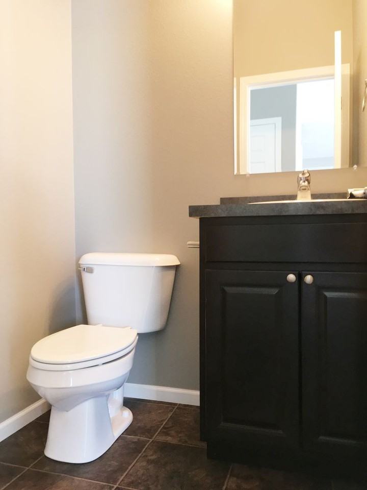 35th Avenue SE Condos - Photo 6 of 19