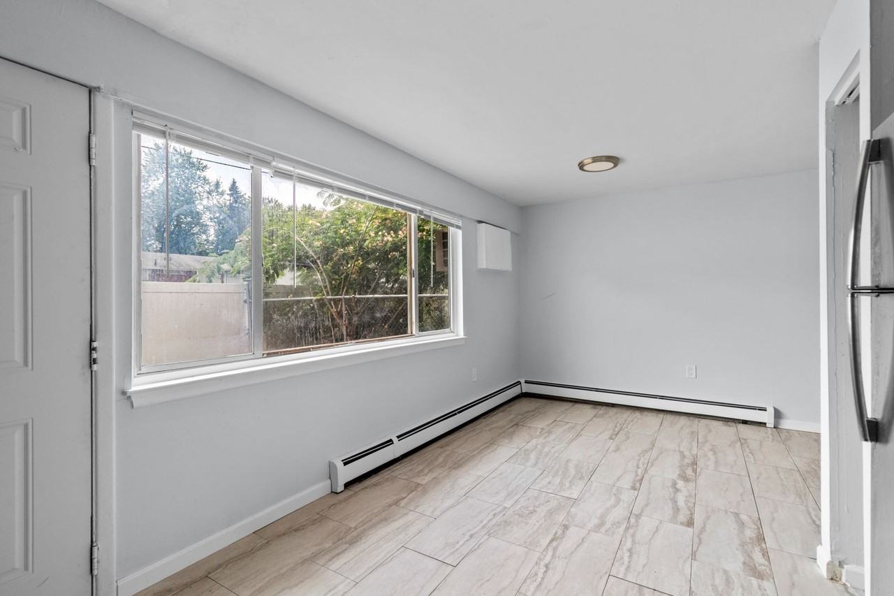 Quinnipiac Gardens - Photo 5 of 50