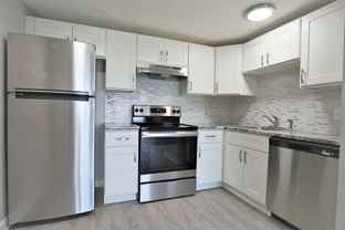 Wood Crest Apartments - Photo 1 of 1