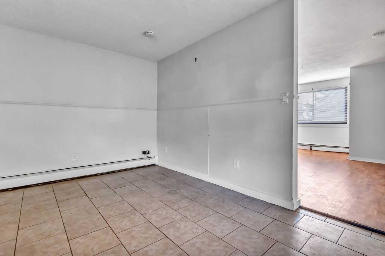 365 Orchard Street - Photo 4 of 16