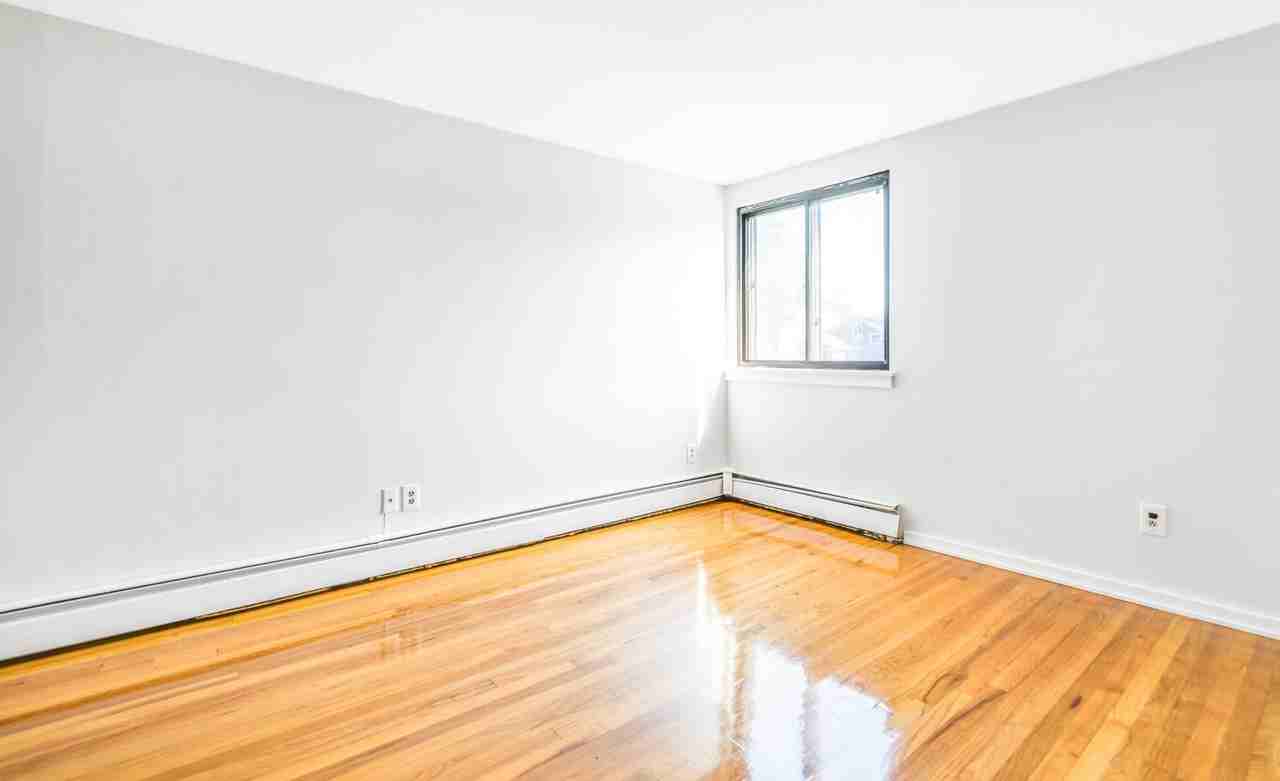 365 Orchard Street - Photo 5 of 15