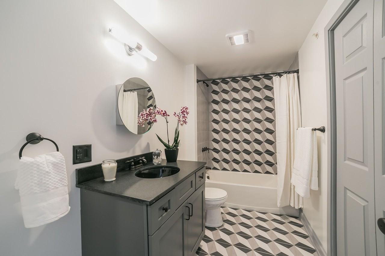 Kurlansik Apartments - Photo 3 of 4