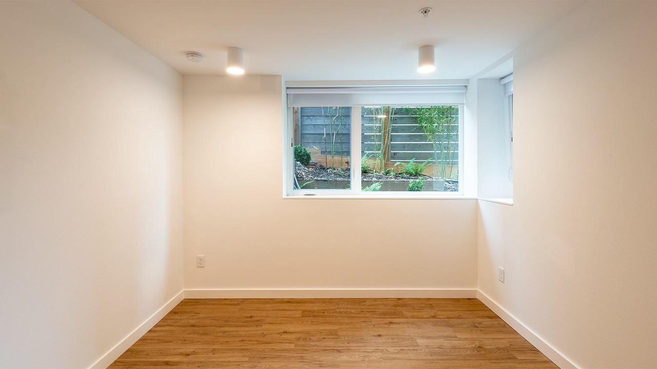 The Friday - Photo 6 of 50