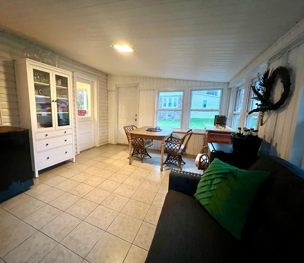305 Ash St #C1 - Photo 2 of 7